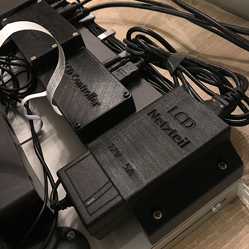 Low-Budget Serverkonsole mit einem Hauch von Upcycling