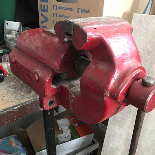 ZAG 125 Schraubstock überholen